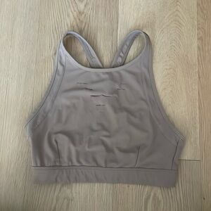 ALO high neck sports bra
